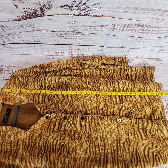 Dana Buchman Silk Cheetah Blouse 18 Button Front Sweetheart Animal Print 80's - Picture 9 of 10